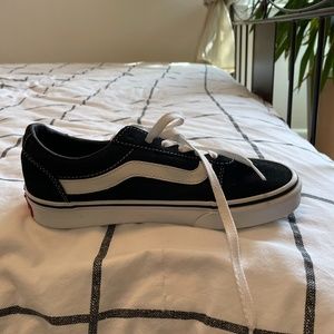 Vans Old Skool shoes
